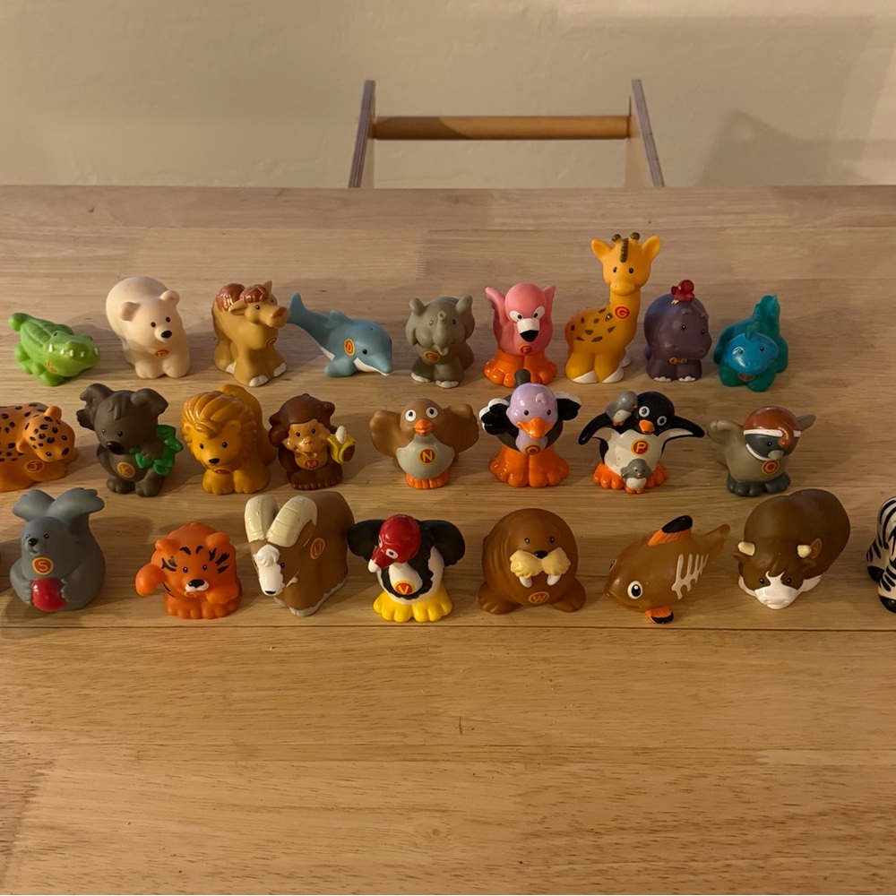 Little people A-Z learning zoo animals